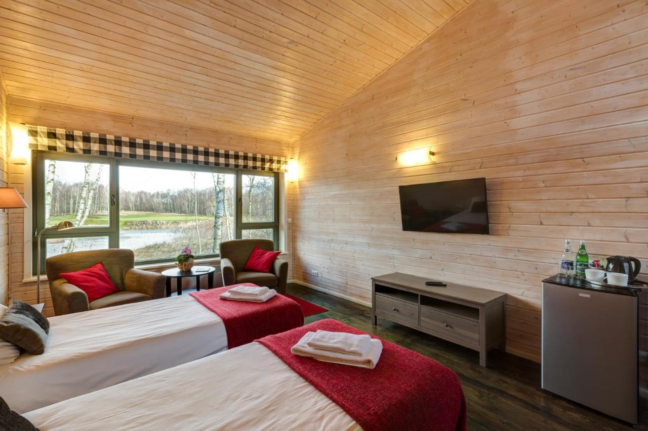 Modry Las Golf Resort Choszczno Exterior foto